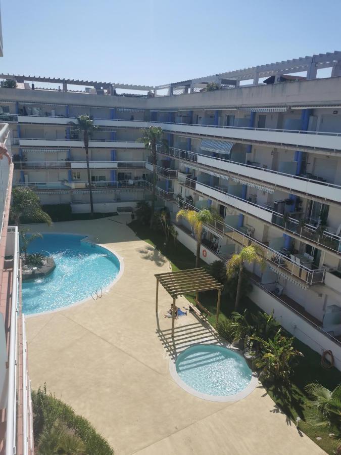 Atico Terrace: Mountain & Marina Views with Pool Apartment Roses Exterior photo